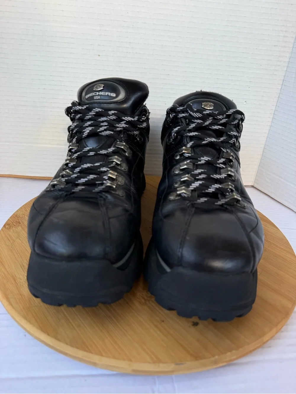 Vintage Skechers SN 690 Black Leather Hiking Trail Shoes Men’s US 9.5 Y2K Chunky